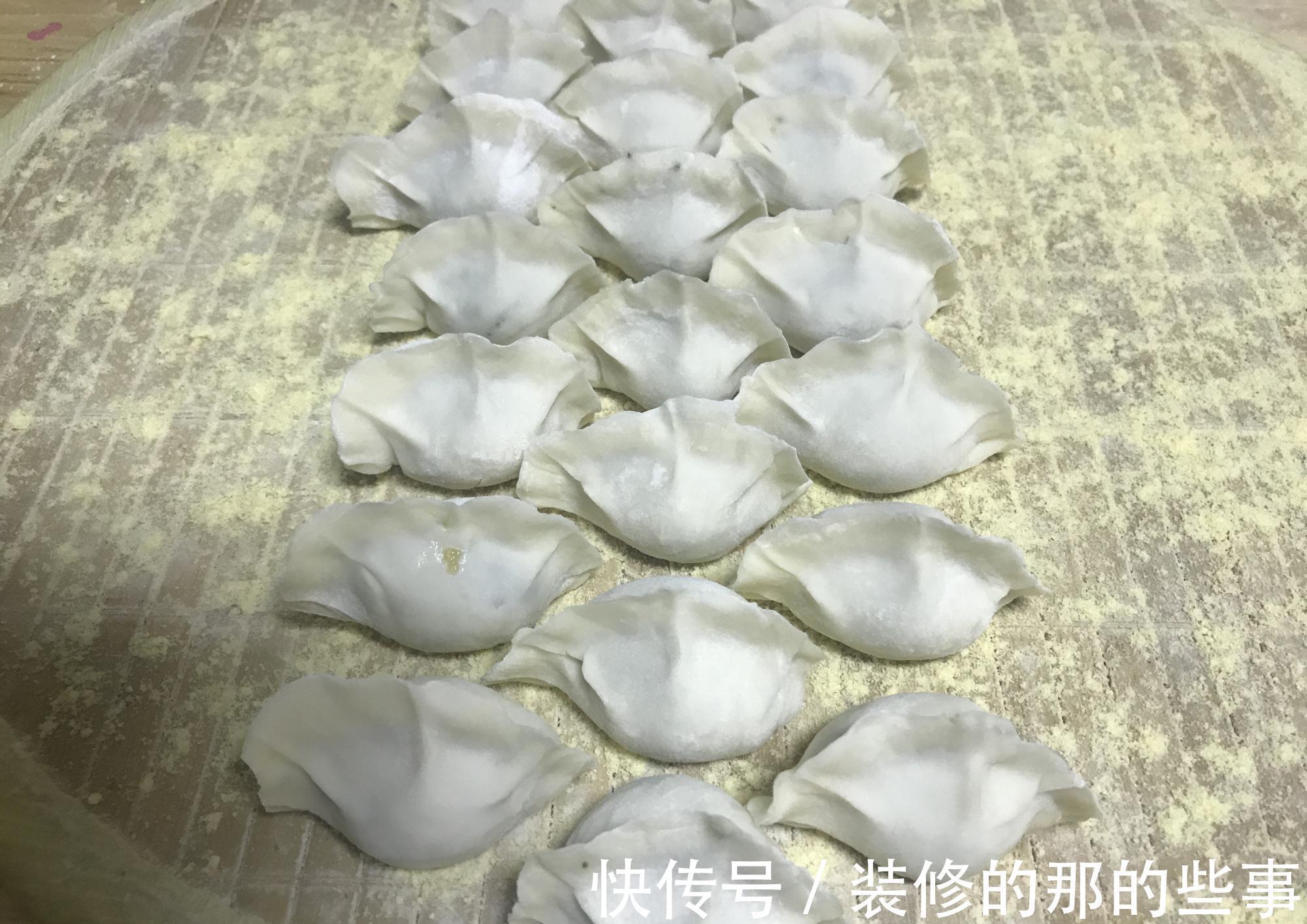 入秋后，多给家人吃它，比丝瓜营养，比冬瓜鲜美，用它包饺子真香