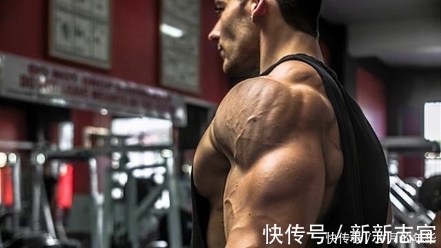 负重|不要骂先天骨架不好，侧平举的9个细节把肩练宽