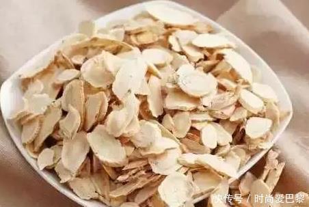 老中医黄芪是一宝,喝黄芪水有12大好处,一起来了解下