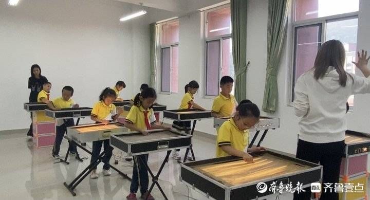 剪纸|走进泰山冯玉祥小学“特色课程”，感受京剧国粹之美