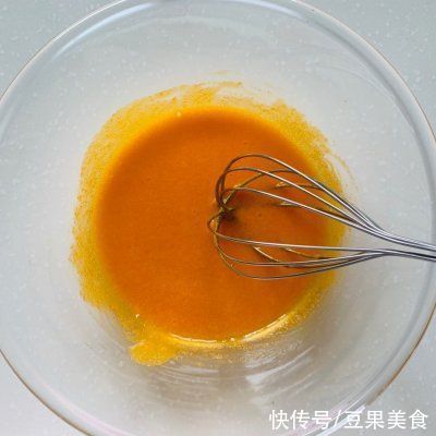 打蛋器|传统意式提拉米苏，含手指饼干做法及各配方对比