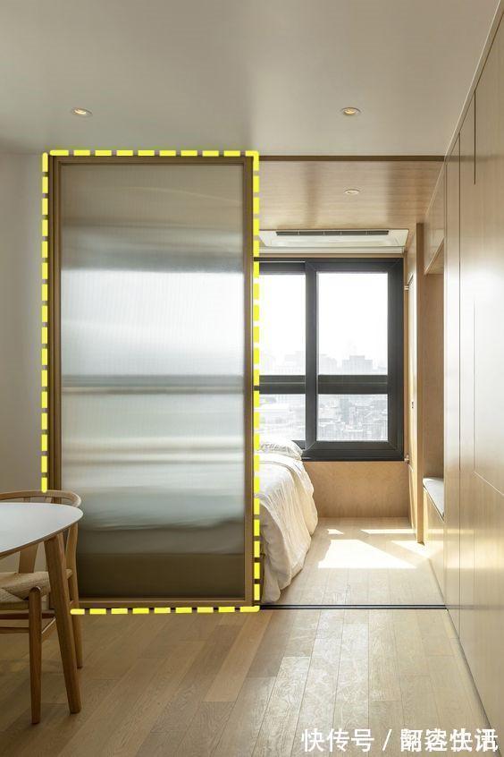 玄关|都是卧室隔断，日本给下方装不到半人高玻璃推拉门，地面当换鞋凳