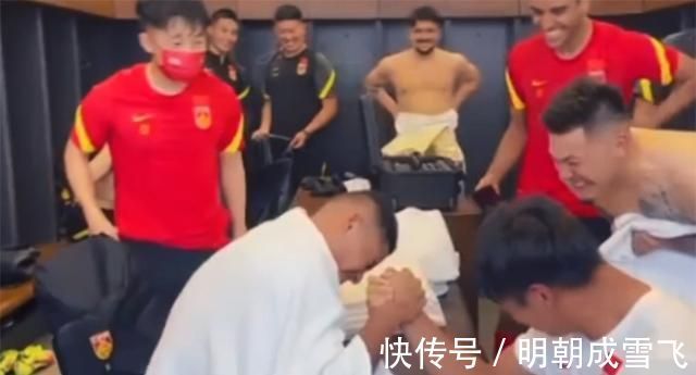 蒋光太|小郭+蒋光太掰手腕谁赢了?洛国富很有归宿感!张5别给李铁挖坑了