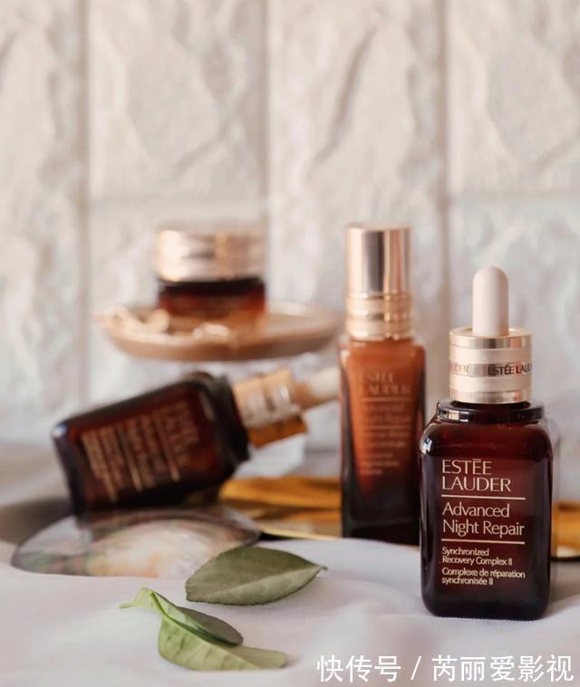 清爽版|雅诗兰黛哪些真正值得买?小棕瓶只是其一,真正好用的还有这些