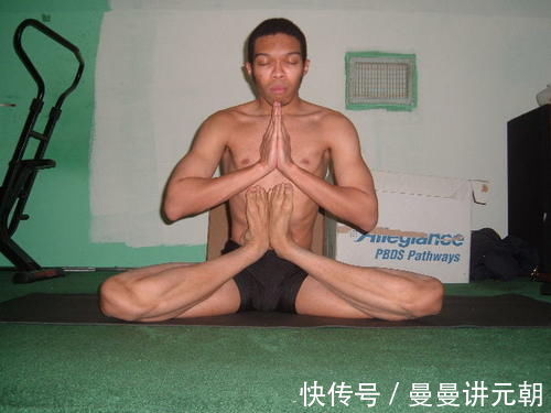 k髋部，膝盖，脚踝够灵活吗？试试这个瑜伽体式！