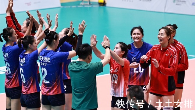 国家队|大赢家!江苏女排7人参加训练营,还有2位前国手加入教练团队