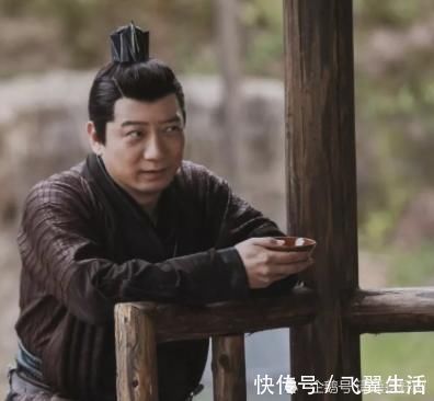 巨手&庆余年:王启年神秘的夫人到底是谁?为什么她从来没有露过面?原因细思极恐