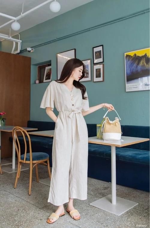 【2021办公室穿搭】日韩大热上班造型，5条穿搭公式变身时尚优雅的气质OL！