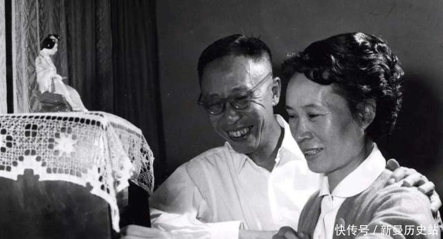 嫁给|溥仪最后一任妻子结婚三次最后才嫁给溥仪，为何却在临终前说嫁错了人