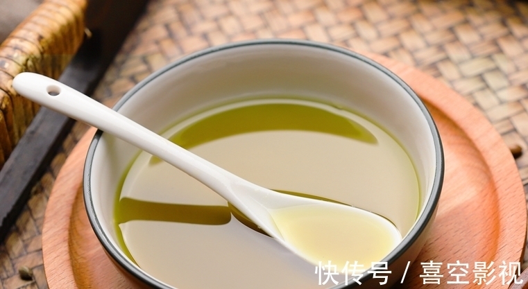 食物|鸡蛋是胃病“加速器”?医生提醒:胃不好,3种食物少吃点