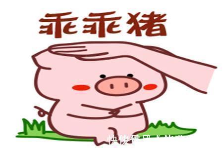 |幽默笑话：今天去给丈母娘拜寿，媳妇弄了根狗绳套在了我脖子上