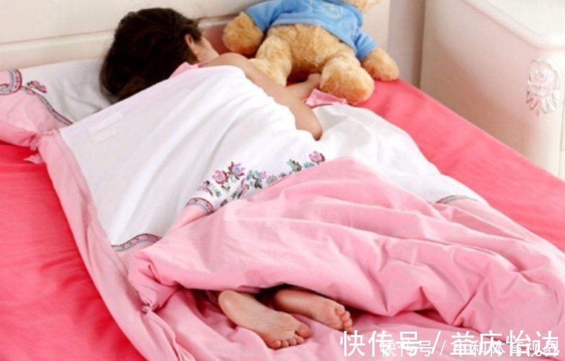 积食|儿科医生孩子睡前,一定不能吃这5种食物,容易积食影响长个