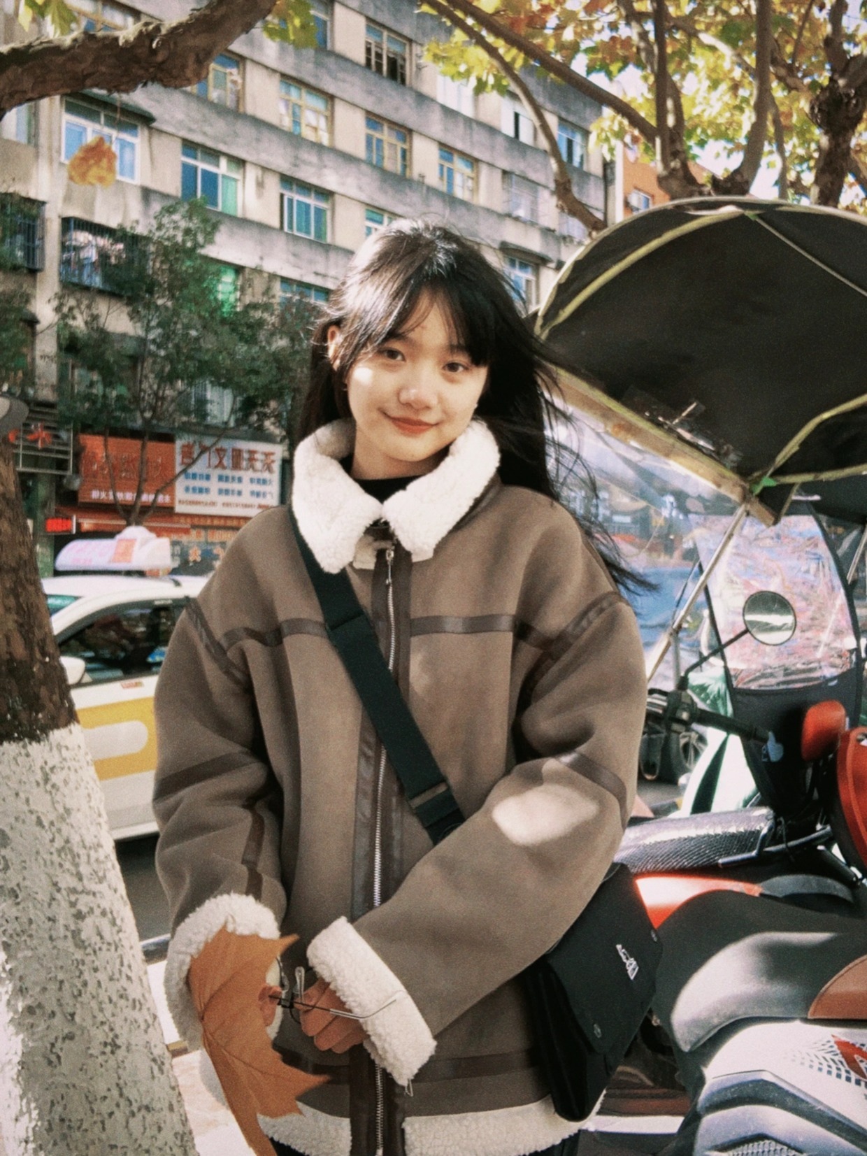 机车服 帅气感爆棚的冬日搭配,机车服造型打动你了吗?元气少女必备