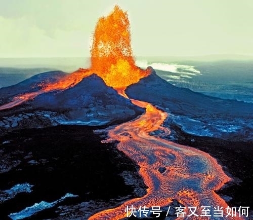 墨西哥波波卡特佩特火山24小时内喷发15次