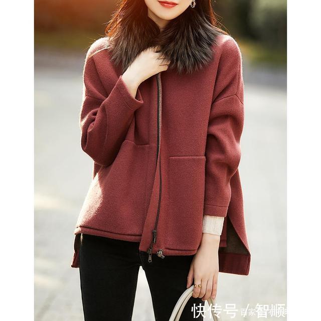 轻奢短外套+高领针织衫+阔腿裤,简直不要太美,通勤穿也很大气