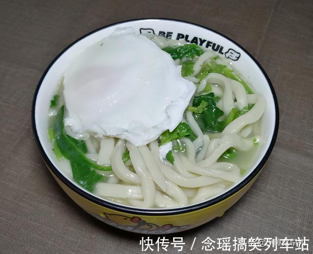 口感|家常手擀面好吃有窍门,多加一把豆面,面香浓郁,口感劲道又爽滑