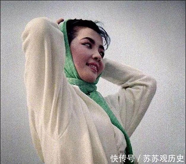 老照片实拍改革开放初期中国大陆的模特