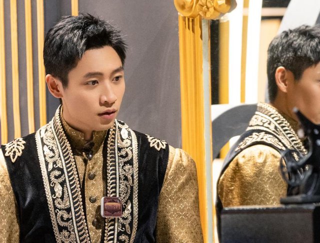 明侦第七案，整个剧情给我一种故弄玄虚，但又不是特别高明的感觉