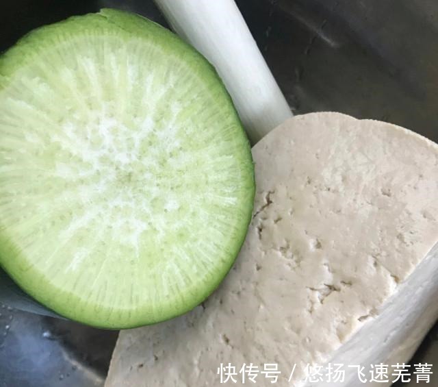 萝卜豆腐水饺！