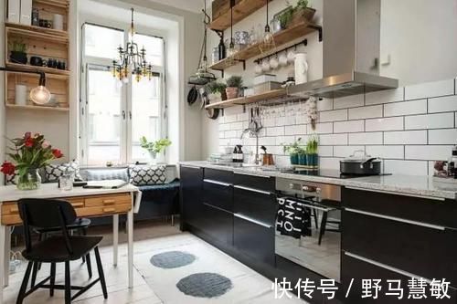 吊柜|为什么有钱人厨房不做吊柜了?头次看到这种设计,想立马回家学装