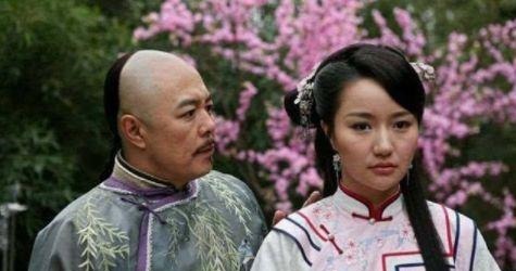 上联@乾隆出了一上联昨日还道黄花闺女,漂亮的女子居然还这么有才华!