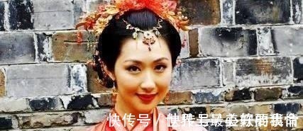 王伯@女将军以一当九,却败在了美男计下,最终一命呜呼!