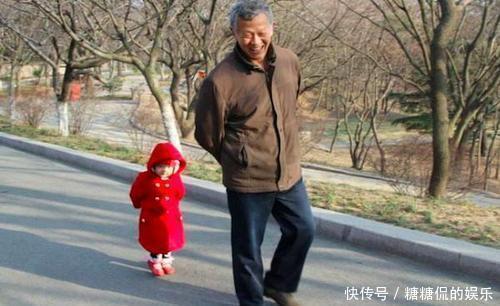 老人|60到70岁的老人,每天应该走多少步?医生提醒:这个范围内就很好