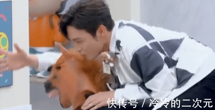 馬頭|王嘉爾粉絲怒了：立即刪除騎馬片段，鄭重道歉，已損害了藝人形象