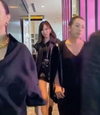 不受被排挤传闻影响，林志颖老婆打入台湾阔太圈，关颖侯佩岑都在