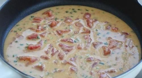 不和面的早餐饼,只需一个平底锅就可完成,外酥里嫩香喷喷