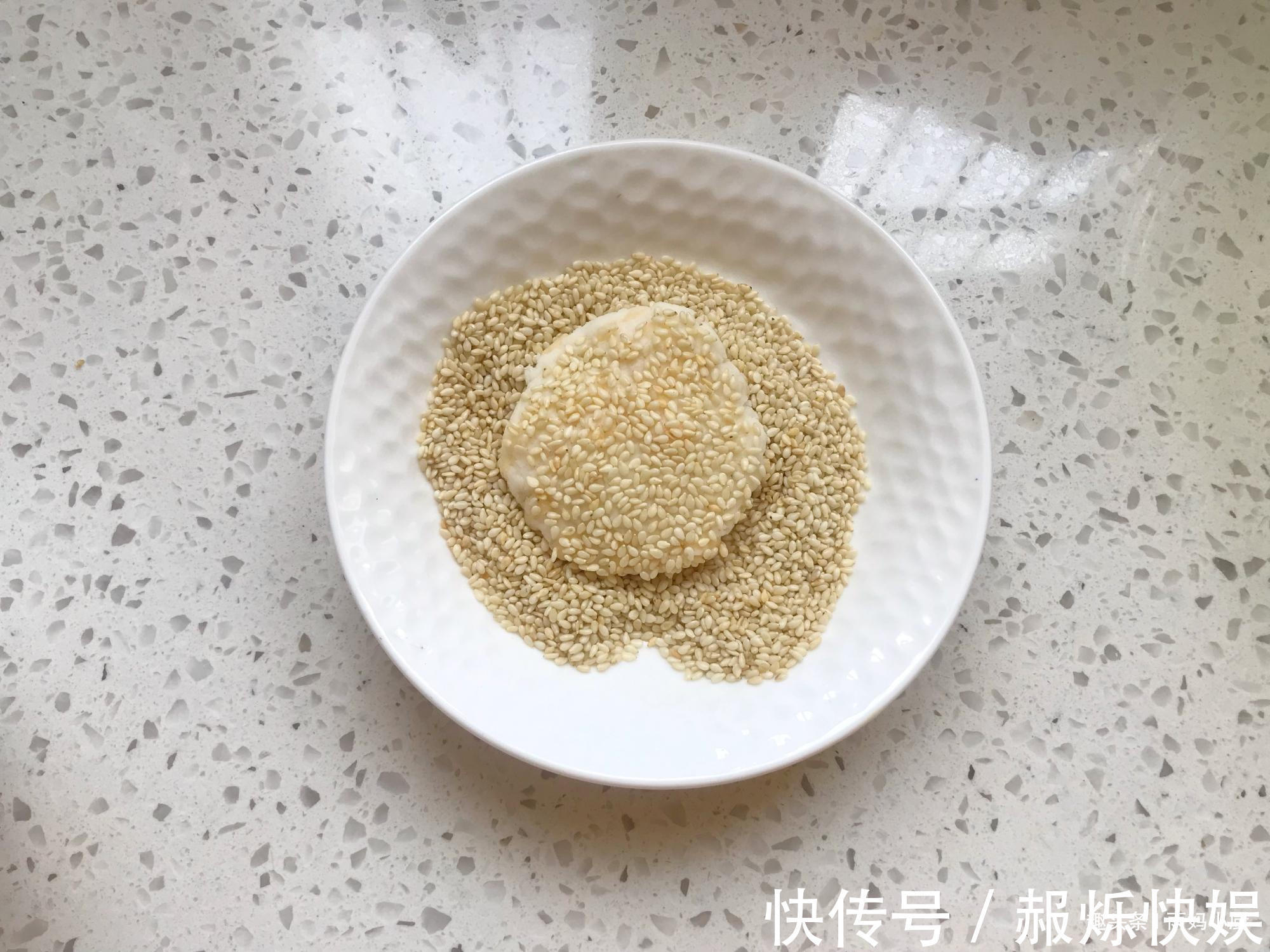 山药别再煮粥了,做成早餐饼,不加1滴水,补脾养胃,全家都爱吃