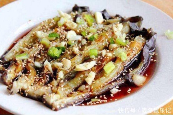 青椒|老公最喜欢的下酒菜,色香味俱全,价格不贵,味道却非同一般!