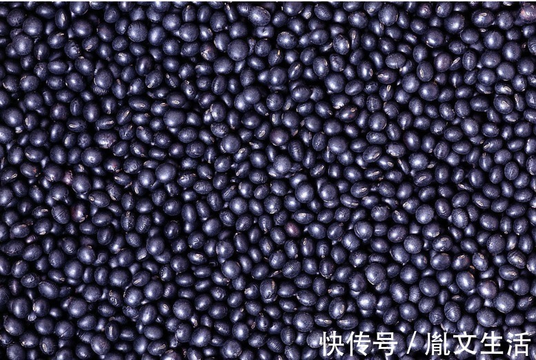 紫葡萄干|女人气血不足会加速衰老？常吃6种食物，补气血，越来越年轻