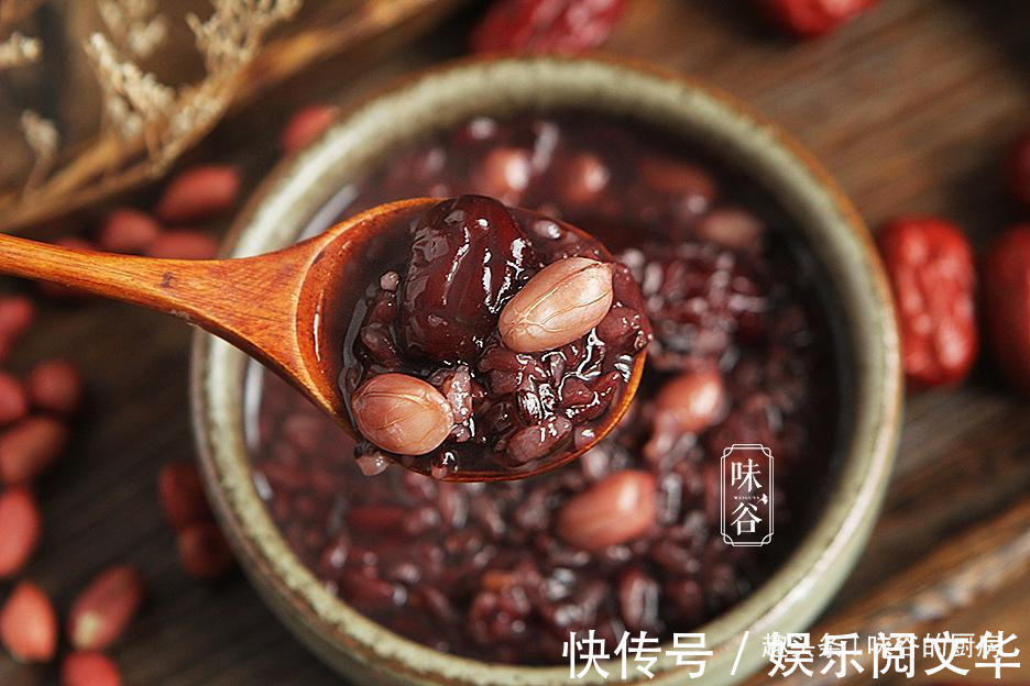 花生|这早餐粥,女人要常喝,每天一碗,皮肤红润气色好,面膜也省了