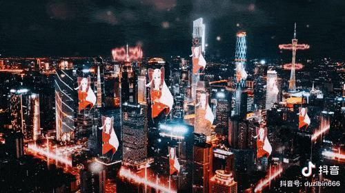 二次元|那些在抖音出圈的二次元元素，尬得我用脚抠出了三室一厅