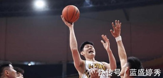 林书豪|CBA对手让俩马,锁帅终赢球,替补新人被封神,一哥已成沦落人!