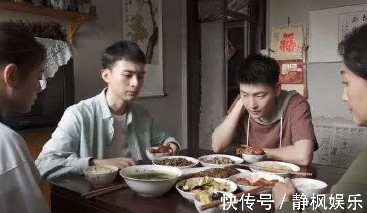 心理健康|育儿专家家里越穷,越爱给孩子吃这3碗饭,毁了孩子还沾沾自喜