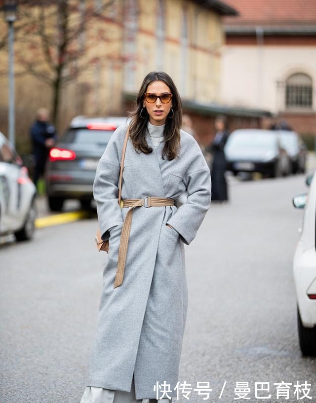 灰色的服装|2021年流行色公开!基础款的灰色仍是潮流,低调高级又百搭