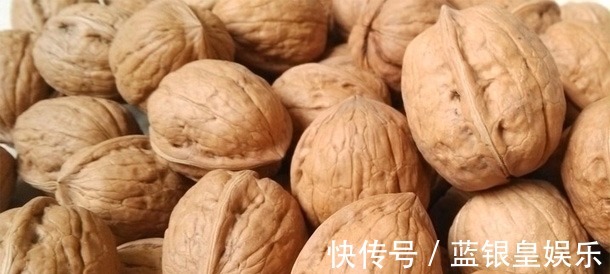 dh核桃什么时间吃“最补脑”很多人都在“瞎吃”,你吃对了吗?
