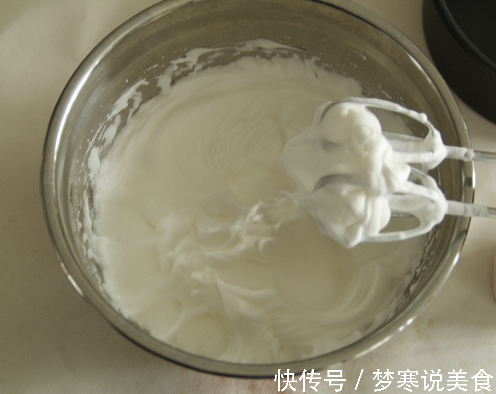 斑马纹戚风面包的制作方法,美味好吃,简单好做