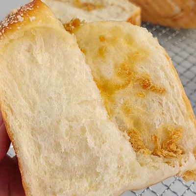 超松软肉松吐司