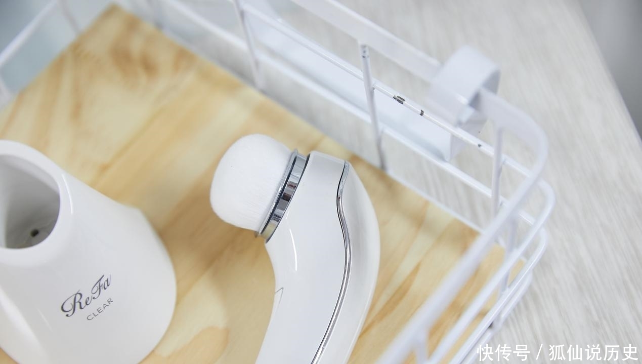 ReFa洁面仪RF-CL2123B，让我不再是大油田少女