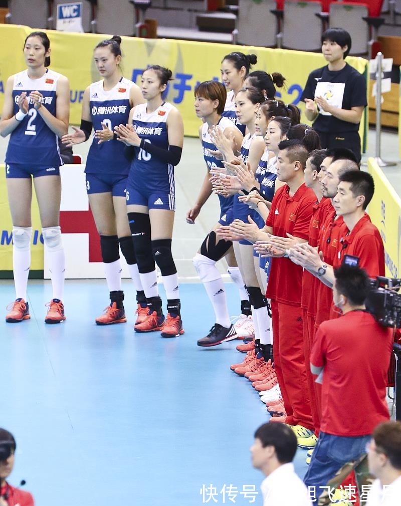 国家队|女排新帅透露底线!世锦赛是试金石,国家队2022年目标提前出炉