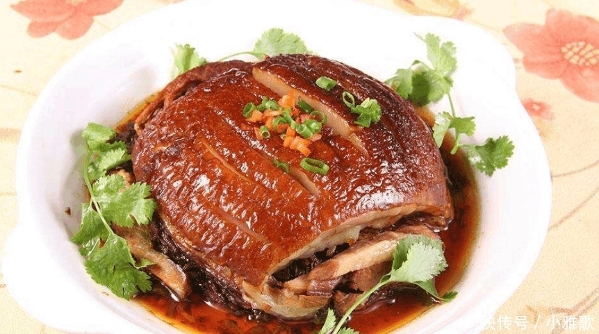 做法|61岁厨师长, 教您流传29年的正宗扣肉做法和6诀窍, 真是人间美味