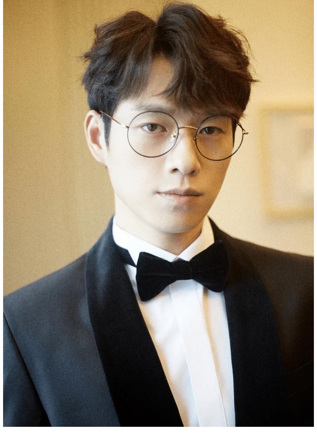 二十四小時|參加綜藝是為了拍戲，沒成想竟成綜藝專業(yè)戶，是演員還是綜藝咖？