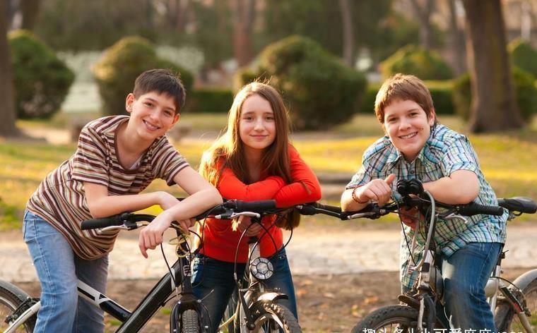 孩子|退休班主任:容易有出息的男孩,往往是这些类型,与成绩无关