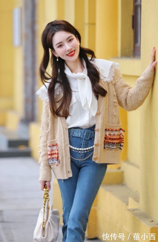 时髦 人人都有的牛仔裤怎么穿才时髦?一看上衣、二看鞋子,照搬就OK