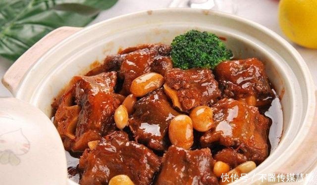豆豉|美食推荐:手撕杏鲍菇、黄豆焖排骨、豆芽炒粉、豆豉双椒鸡片做法