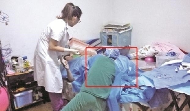 急产|产妇刚进产房就生了,娃“呱唧”一声落地,医护当场愣住:这么快!