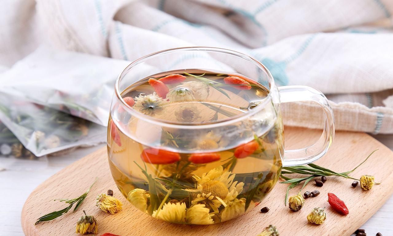 皱纹|男人老没老，看脸就知道，若有这3个特征，说明老了，别不承认